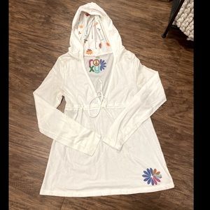 Hooded/ Long sleeve shirt